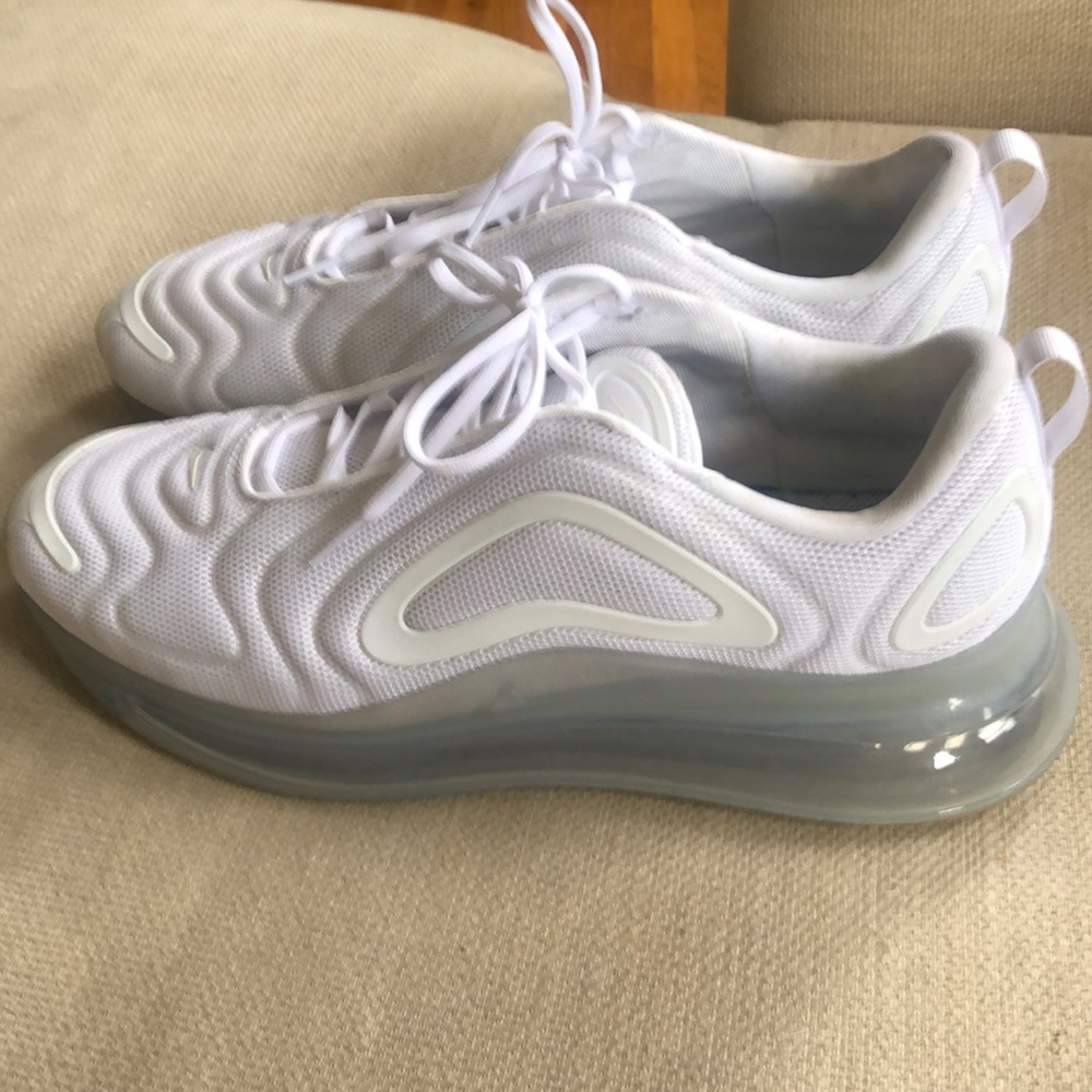 Air max 720 Metallic platinum, size 11.5